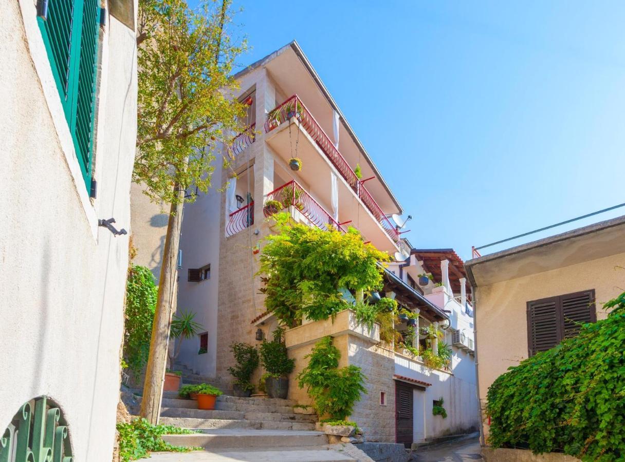 Apartments And Rooms With Wifi Makarska - 11063 Exterior foto